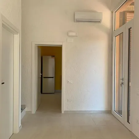 Casa Aldo : Splendida, Con Vista Esclusiva